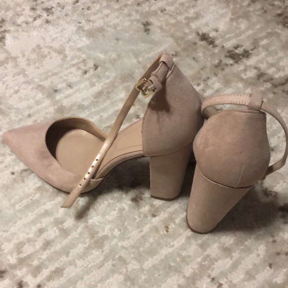 Aldo ankle strap heels. - Picture 7 of 7